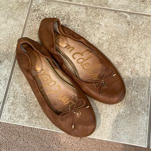 Brown (saddle) Sam Edelman Flats Size: 9W
